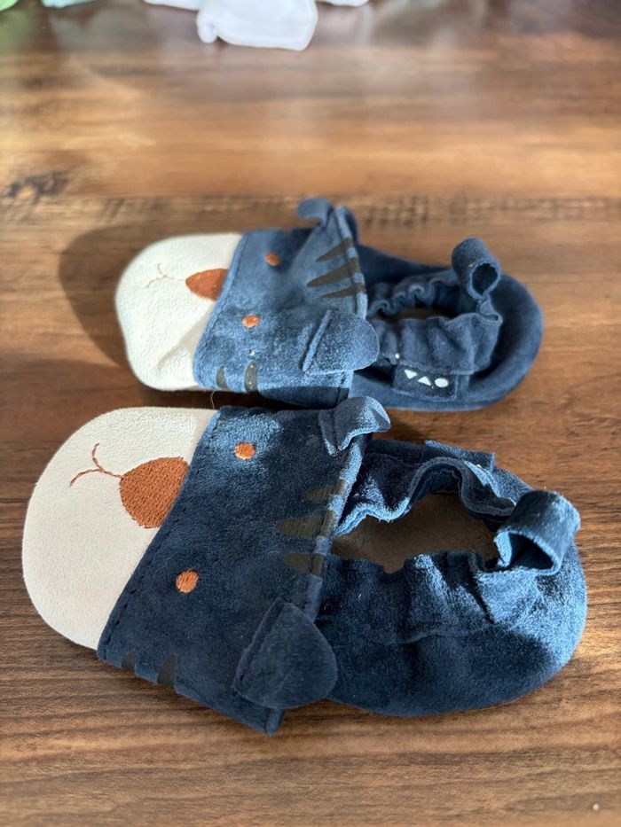 Lot de chaussons  3-6 mois - photo numéro 2
