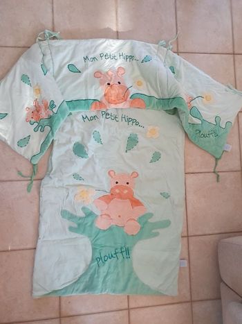 Tour de lit + couverture