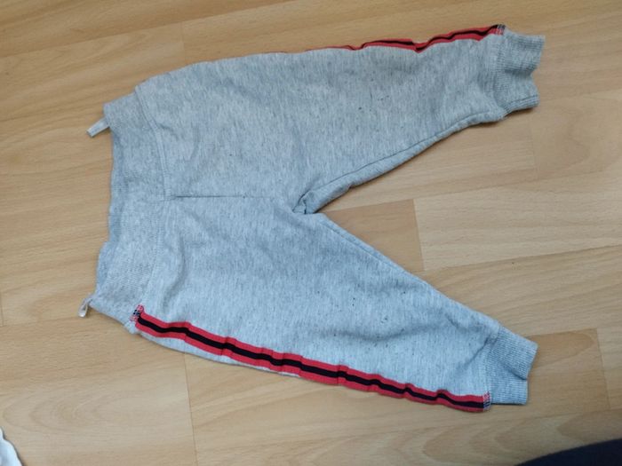 Jogging 12 mois - photo numéro 3