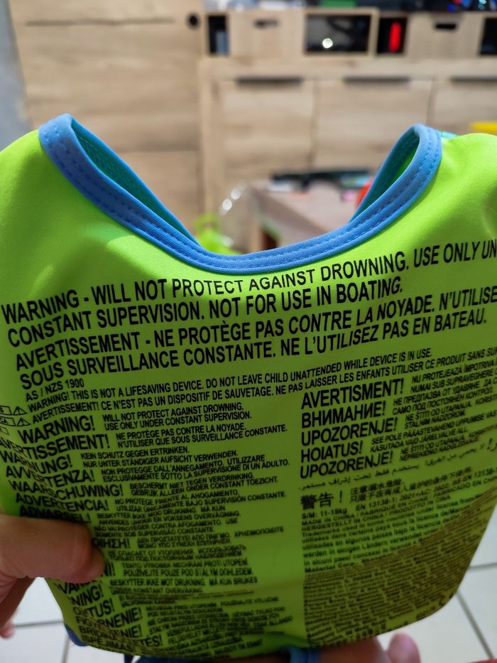 Bouée gilet pour enfant - photo numéro 3