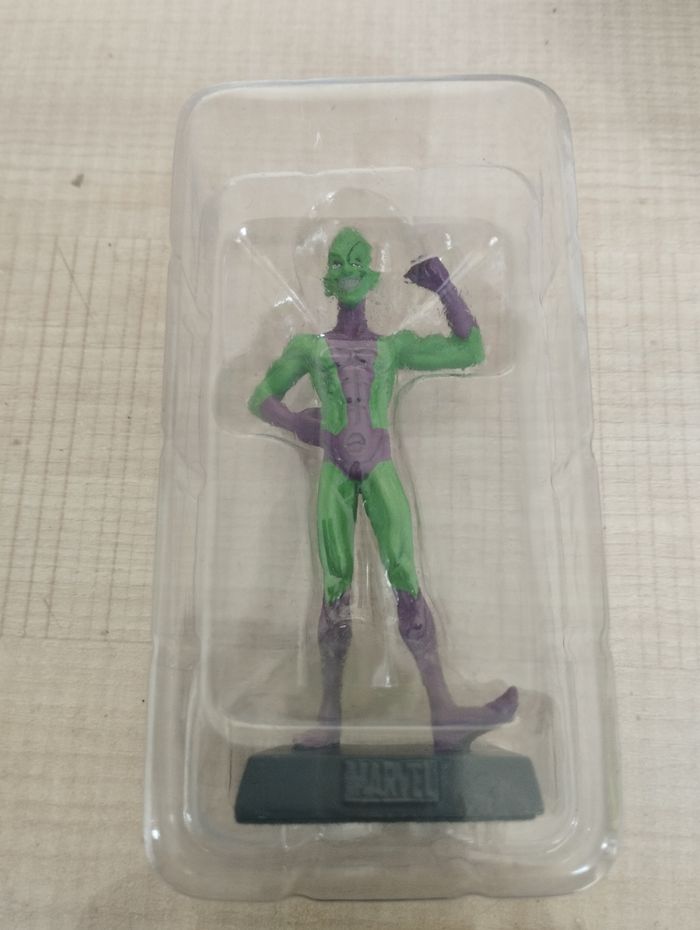 Figurine Marvel l'homme impossible en plomb - photo numéro 2