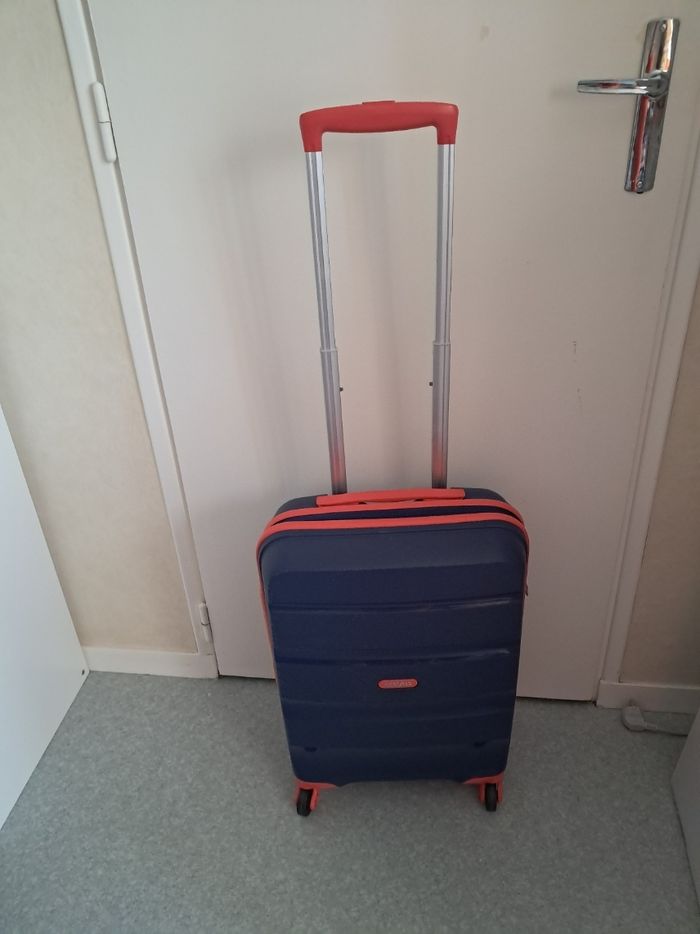 Petite valise - photo numéro 8