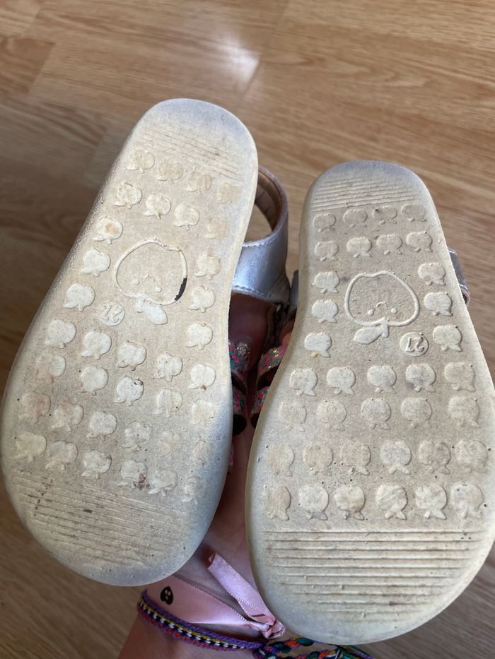 Sandalettes taille 27 - photo numéro 3