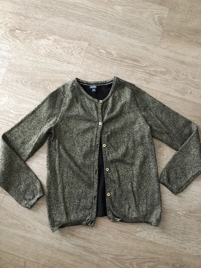 Gilet kiabi taille 10 ans excellent état