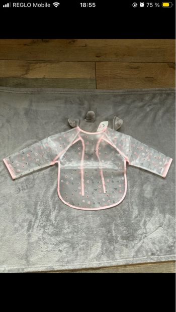 Bavoir à manche fille 