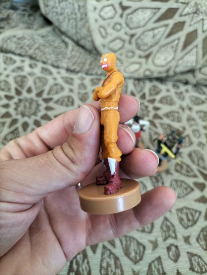 Lot figurines Fortnite - photo numéro 3