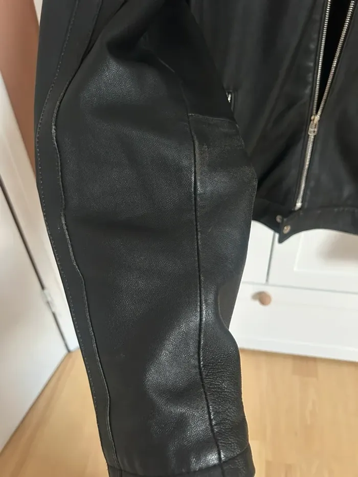 Blouson en cuir - photo numéro 4