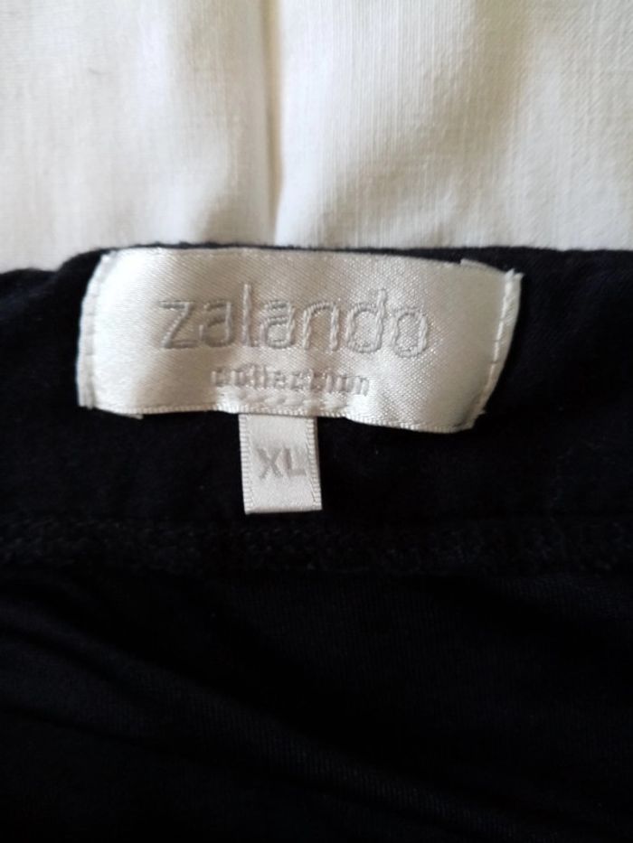 Jupe tulipe noire XL - photo numéro 2