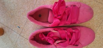 Tennis rose fushia très bon état