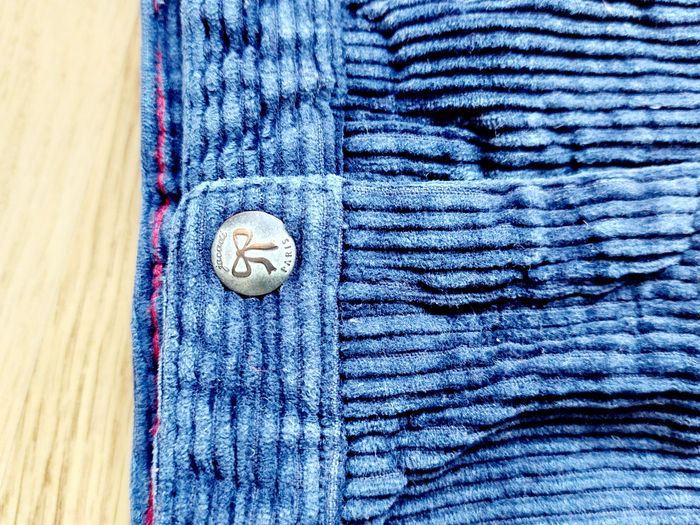 Lot 4ans fille bon état - 5 pièces : 1 robe / 3 jupes / 1 pantalon - photo numéro 9