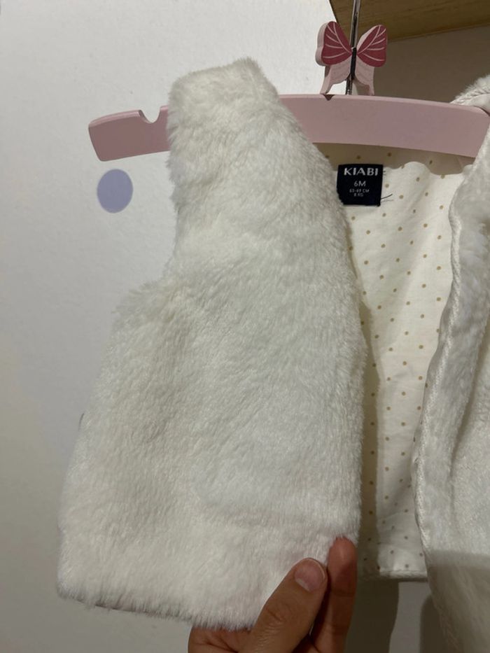 Veste sans manche fourrure neuve sans étiquette - photo numéro 4