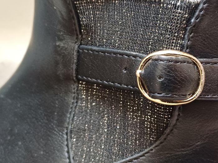 3 paires de chaussures filles du 31 au 33 - photo numéro 10
