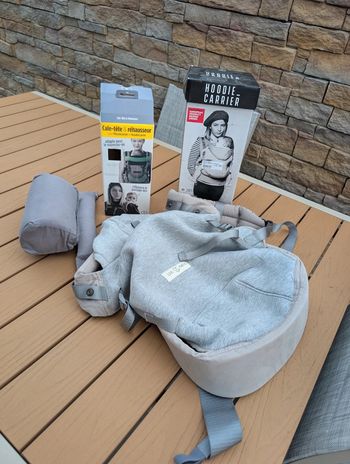 Porte bébé love radius hoodie carrier + pack accessoires