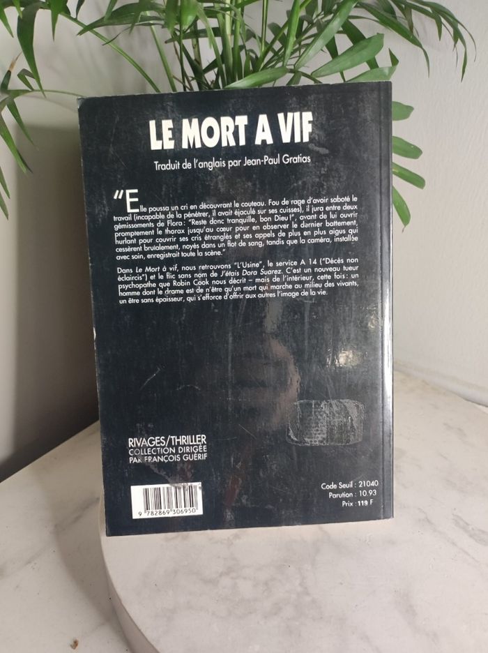 Le mort a vif - photo numéro 2