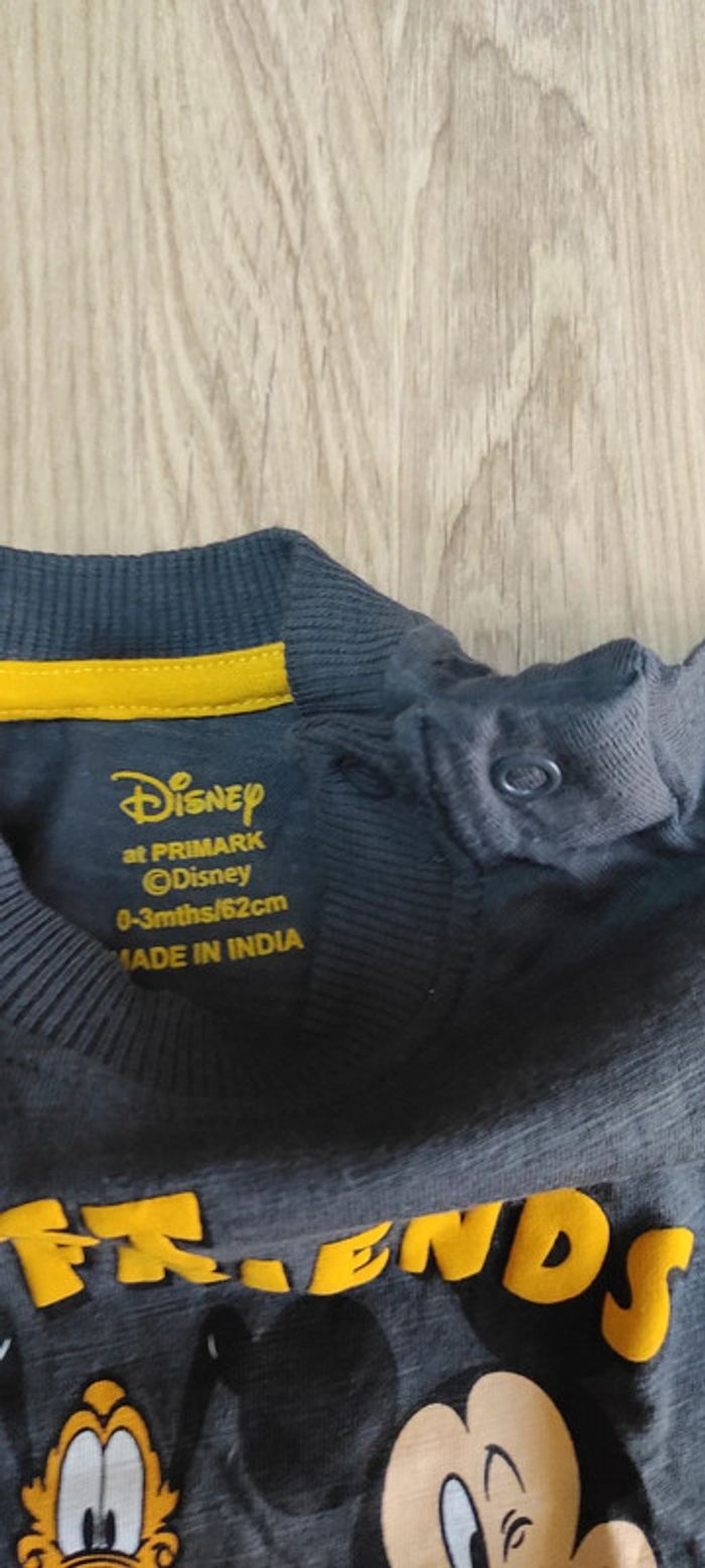 Tee shirt Mickey 0-3 mois 62 cm - photo numéro 3
