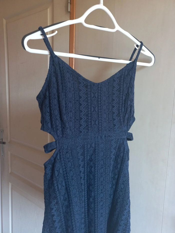 robe bleue marine - photo numéro 2