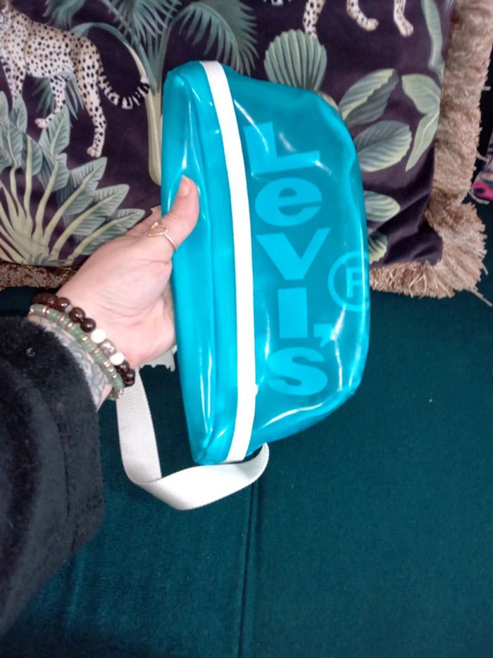 Sacoche plastique bleu neuve - photo numéro 3