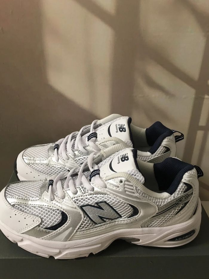 New Balance 530