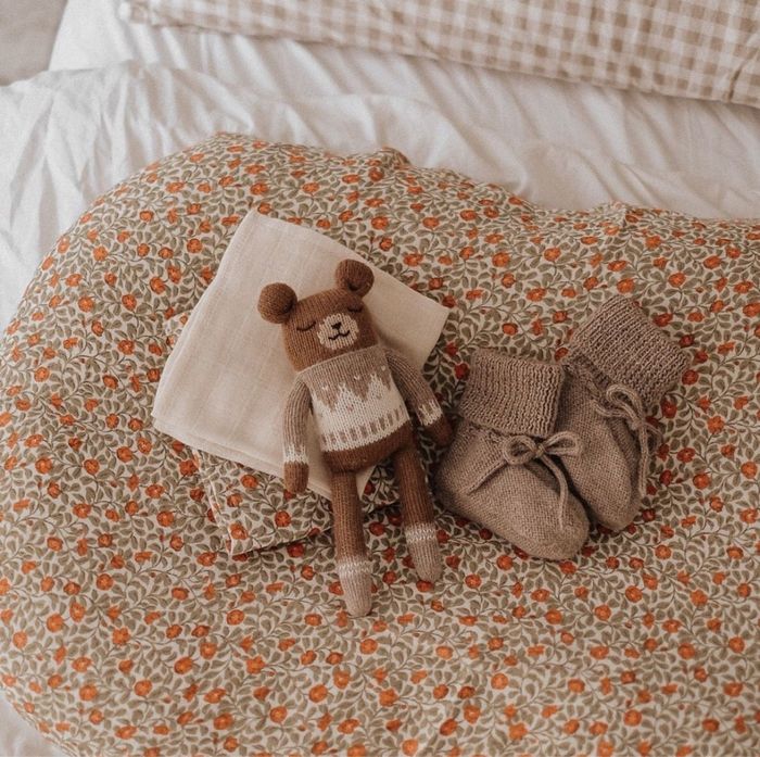 Doudou main sauvage