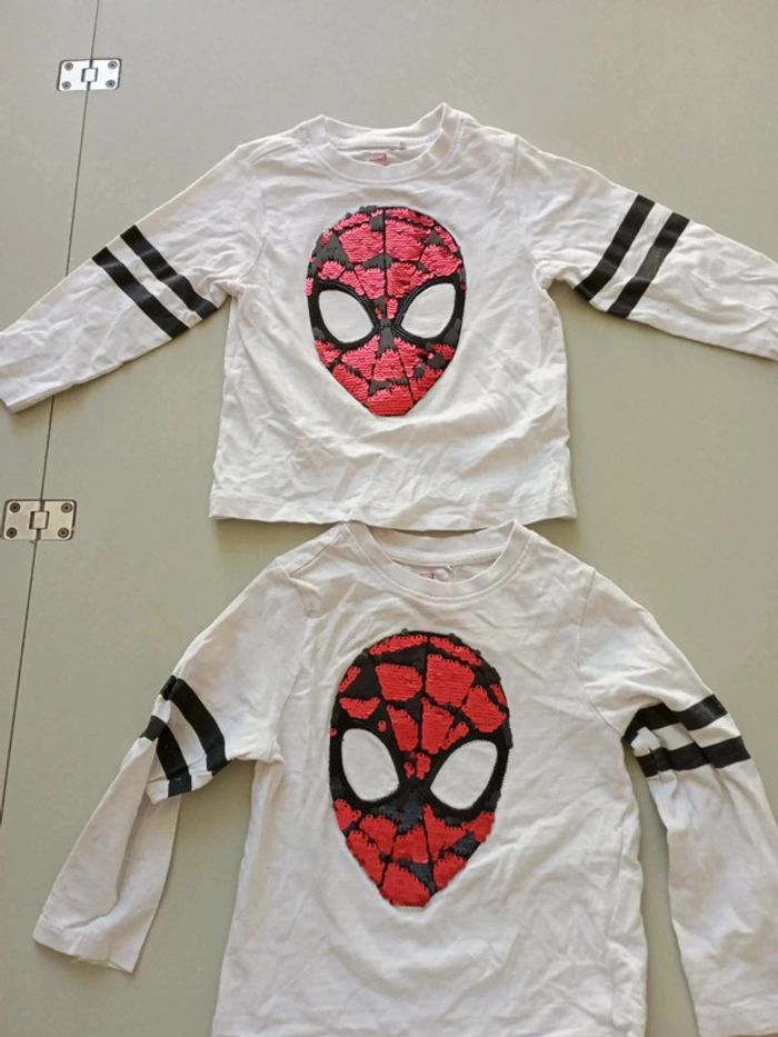 Lot de 2 tee shirt manche longue spiderman 2 ans paillettes - photo numéro 2