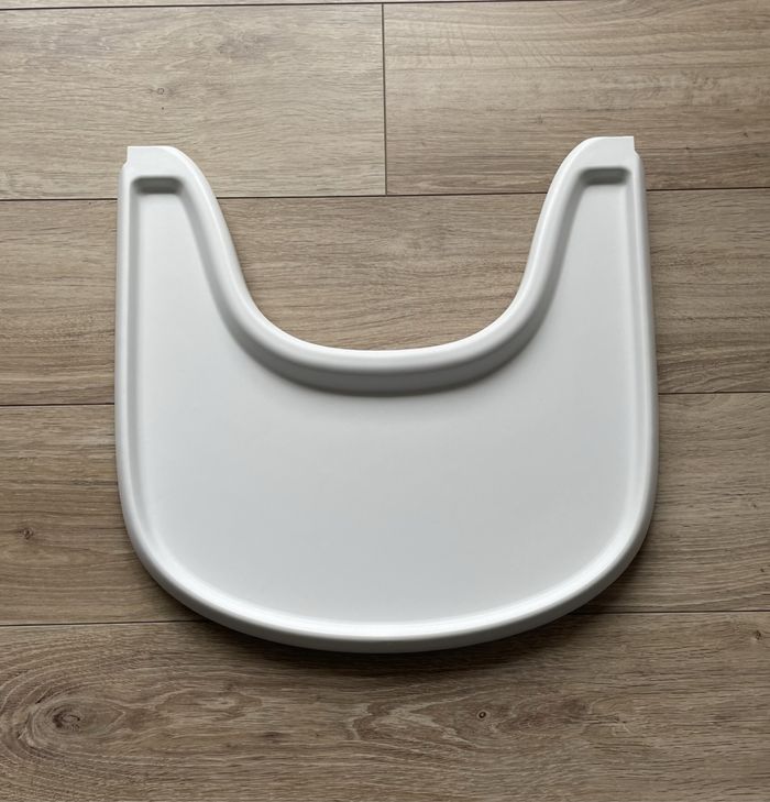 Plateau Stokke pour la chaise haute Tripp Trapp. Blanc/white