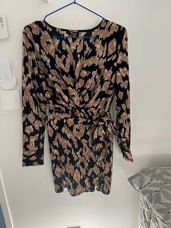 Robe courte manche longue