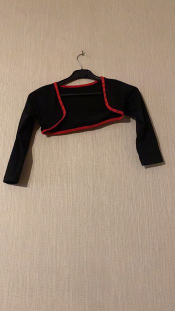 Boléro Taille 5 ans