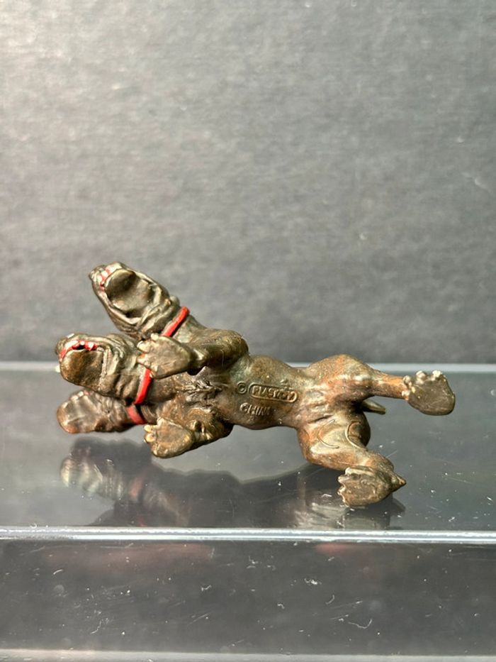 Petite figurine plastoy cerbère chien à trois têtes monstres mythique - photo numéro 4