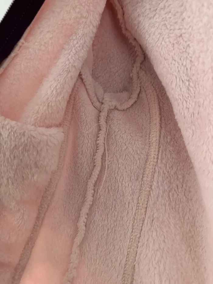 🧥Veste quechua à capuche tout doux rose - 96-102 cmfille 3-4 ans- très bon état - photo numéro 11