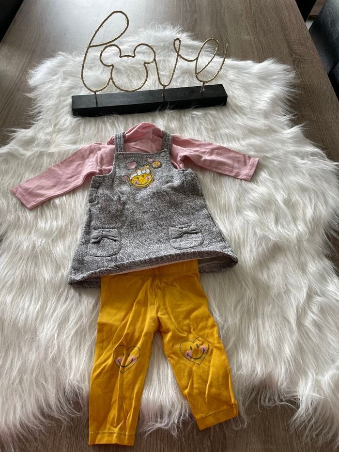 Très beau ensemble 3 pièces smiley 3 mois