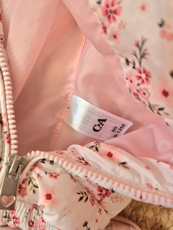 🌸 Magnifique Doudoune fleurie rose C&A - photo numéro 4