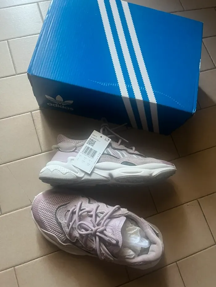 Ozweego Rose