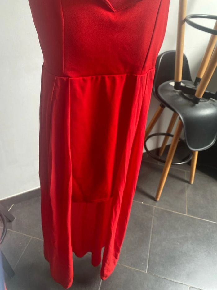 Très belle robe rouge - photo numéro 4