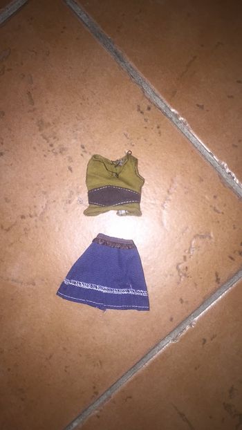 Vêtements Barbie