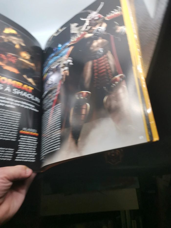 Steelbook + Book special mortal kombat X - photo numéro 9