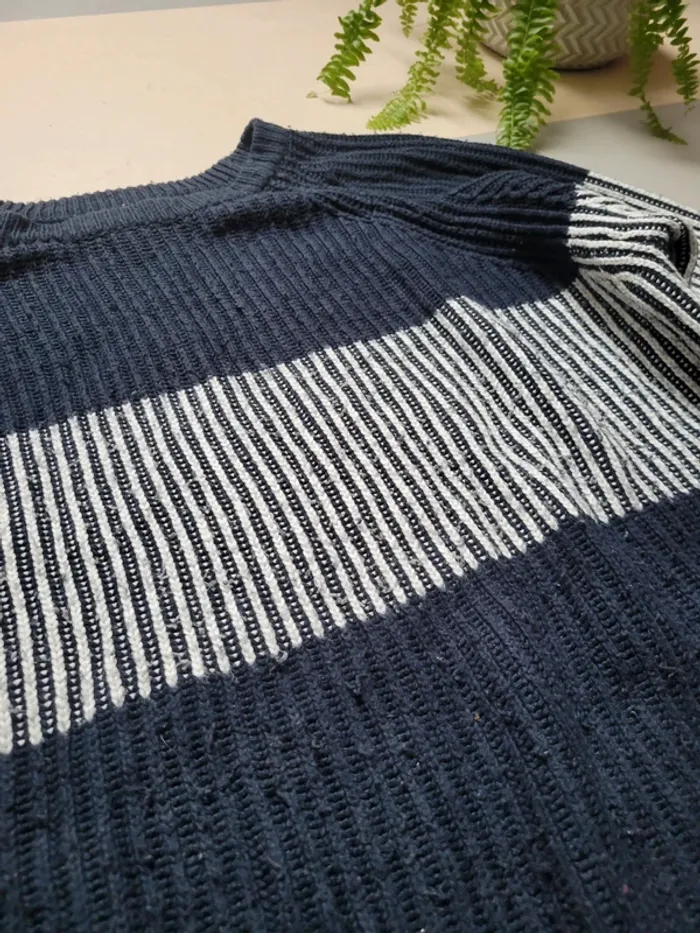 Pull sweat knit en maille pull&bear bleu marine blanc taille M - photo numéro 4