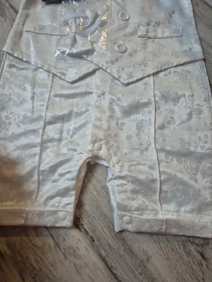 Tenue cérémonie bebe 9/12 mois - photo numéro 2