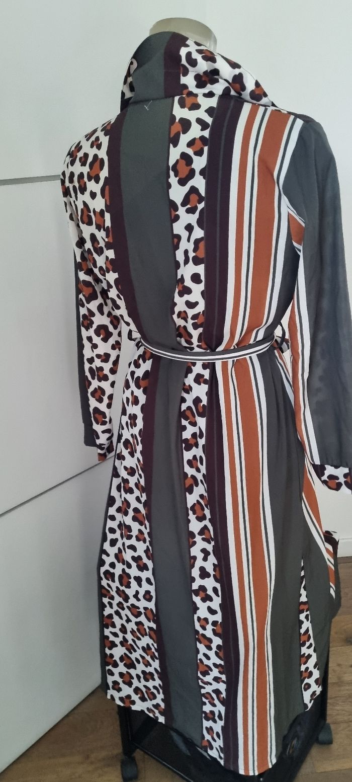 Robe 42 - photo numéro 4