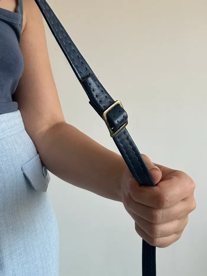 Petit sac à bandoulière bleu vintage années 80 - photo numéro 7