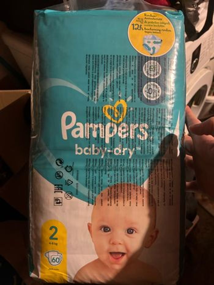 Couche Pampers baby-dry