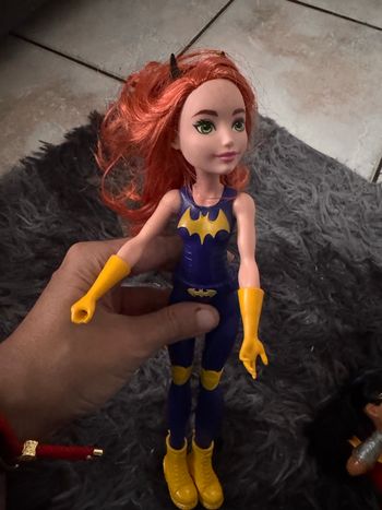 Batgirl DC super hero girl 