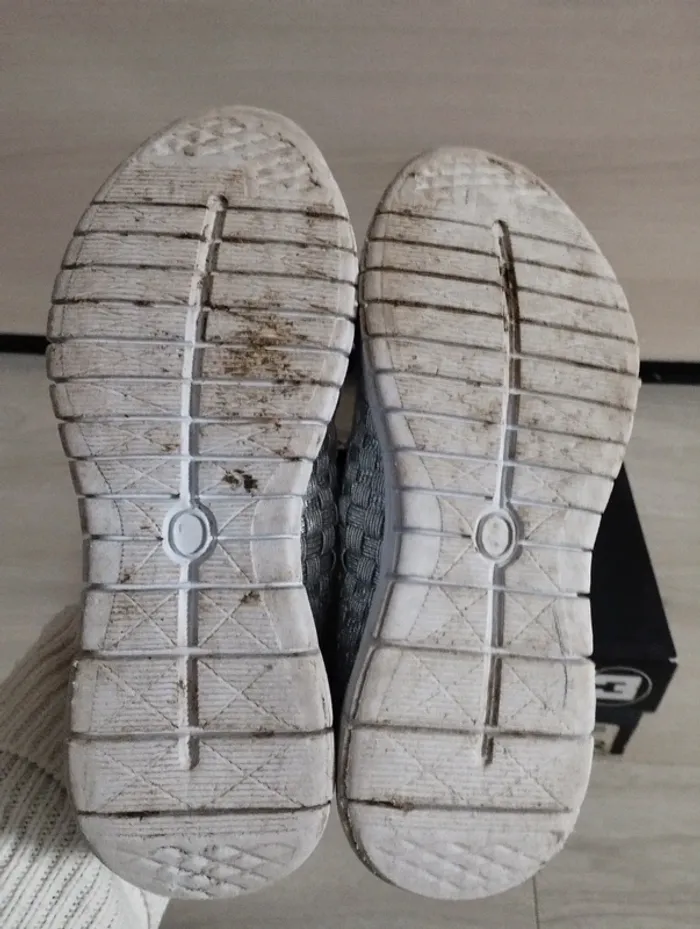Chaussures fille printemps/été pointure 32 - photo numéro 4