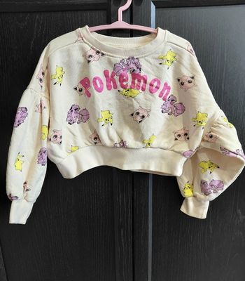 Pull pokémon  taille 4 ans