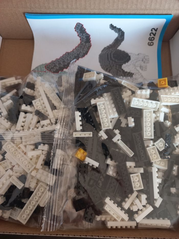 Construction chat noir et blanc mini brick blocks - photo numéro 2