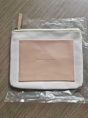 Pochette réminiscence