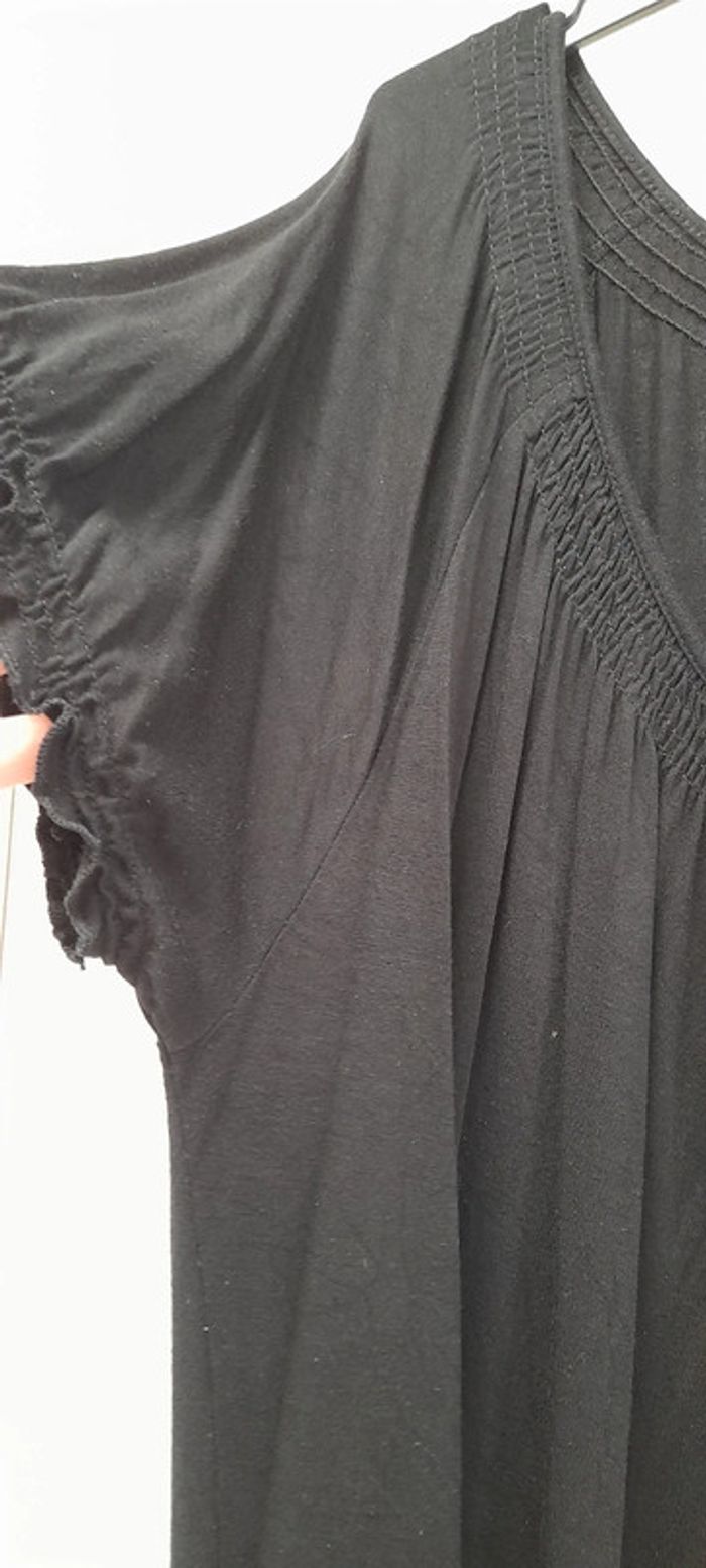 Tee-shirt noir,blouse - photo numéro 3