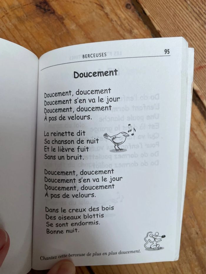 Livre les p’tites comptines - photo numéro 2