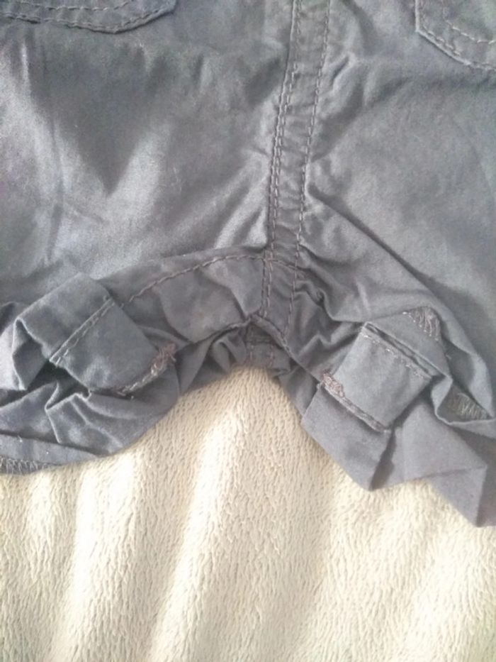 Lot shorts 3 mois - photo numéro 5