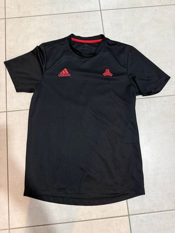 T-shirt Adidas 