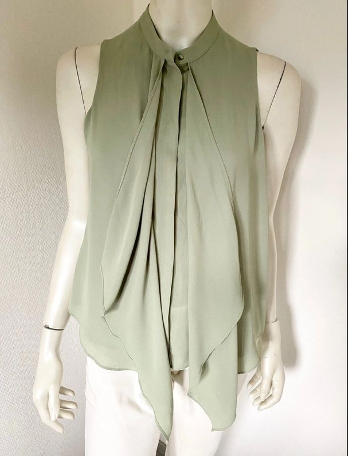 Blouse fluide asymétrique – Mango – Vert sauge – Taille S – Excellent état - photo numéro 2